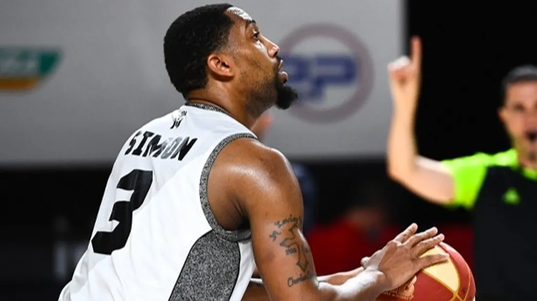 Chase Simon a prolongé son contrat jusqu’en 2023 à Dijon